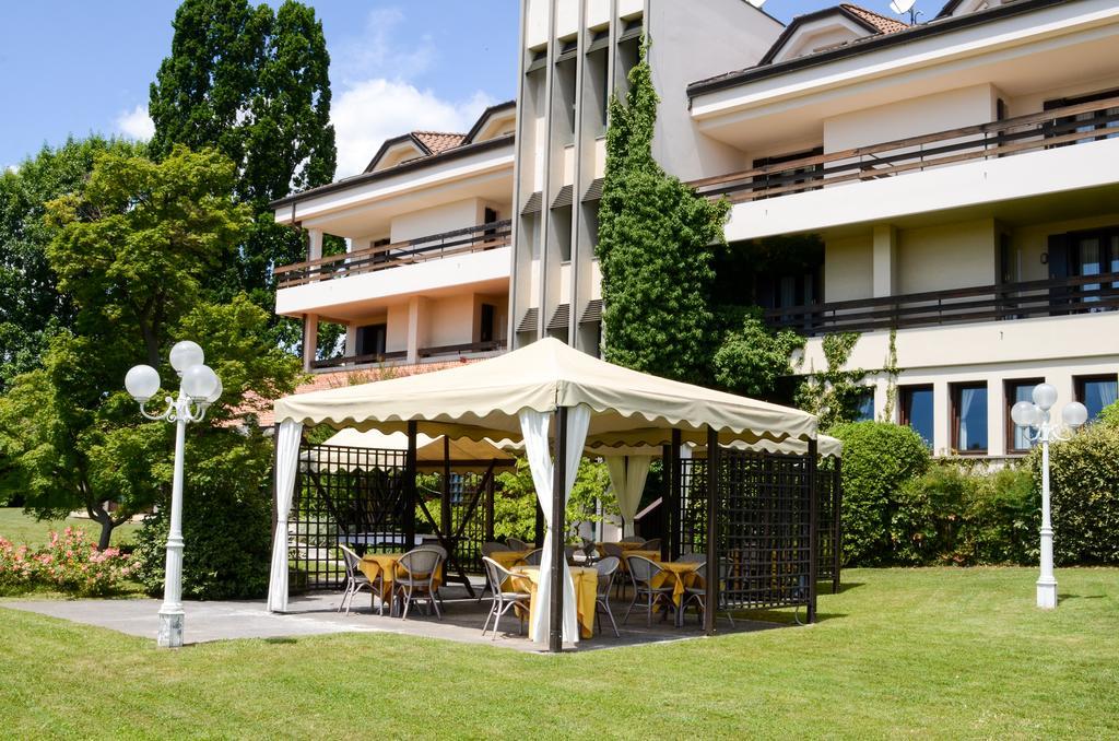 מונטבלונה Hotel Bellavista מראה חיצוני תמונה